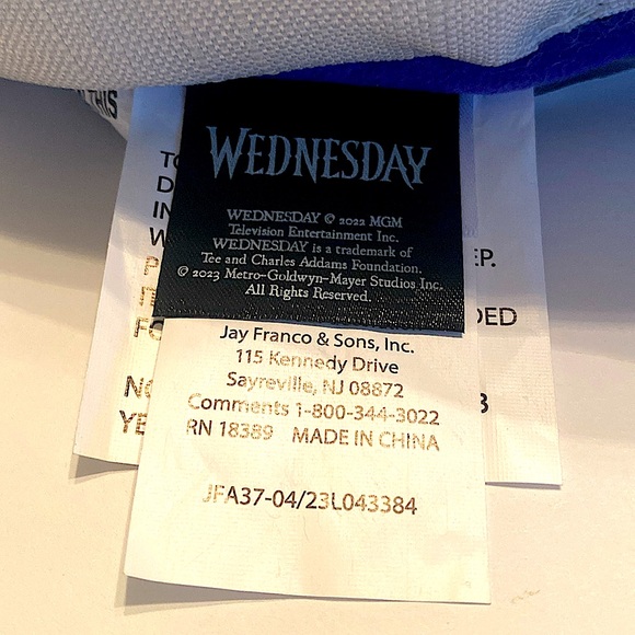 NEW WEDNESDAY MGM TELEVISION NO HUG ZONE SUPER SOFT PILLOW - Picture 6 of 10